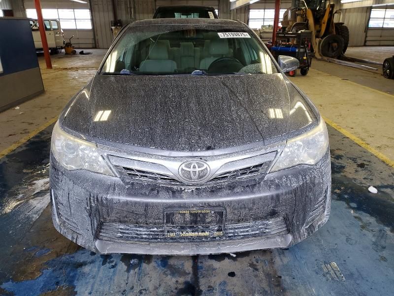 2013 Toyota Camry l