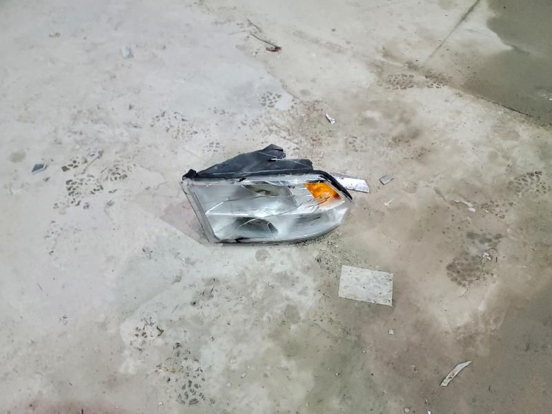 2023 Dodge Ram 1500 Classic slt