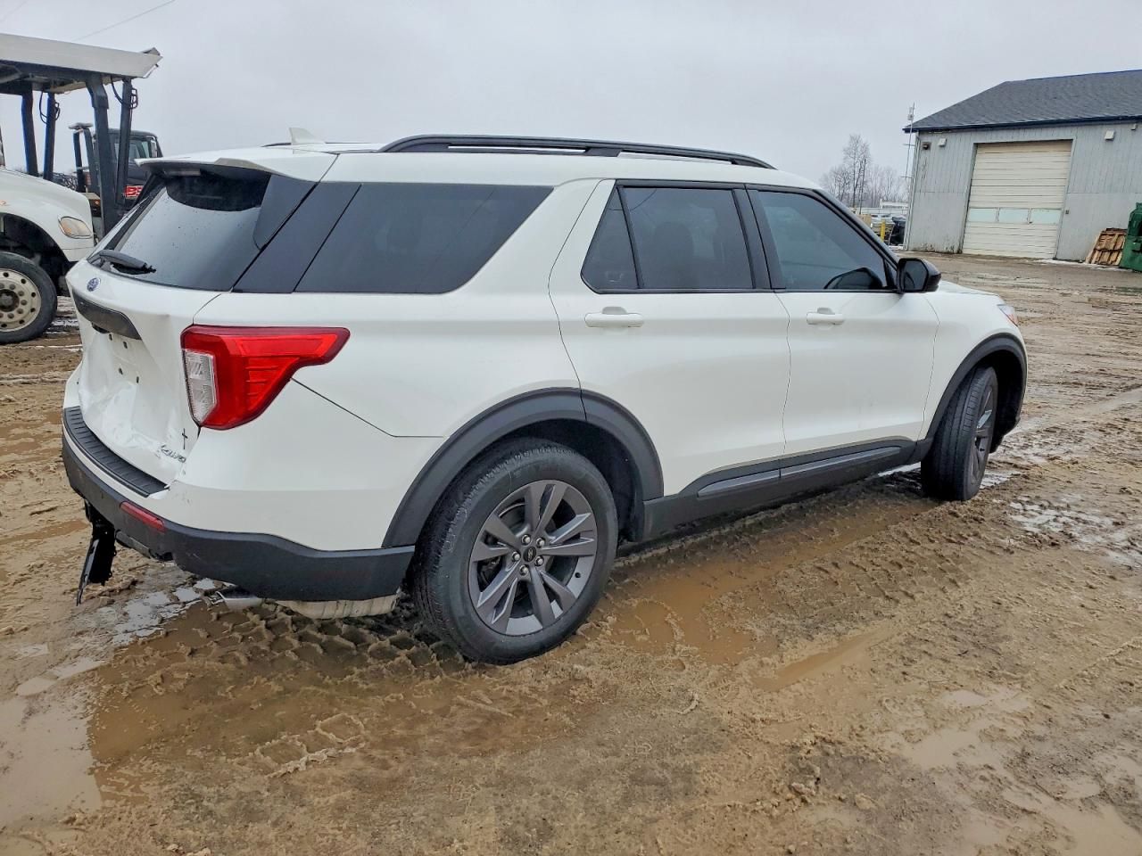 2023 Ford Explorer xlt