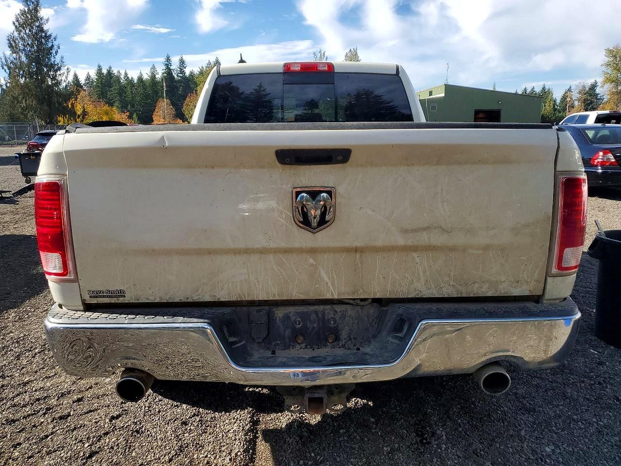 2018 Dodge 1500 Laramie 4WD 3.0l V-6 Diesel 6'4 box