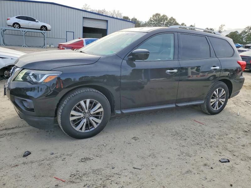 2019 Nissan Pathfinder s