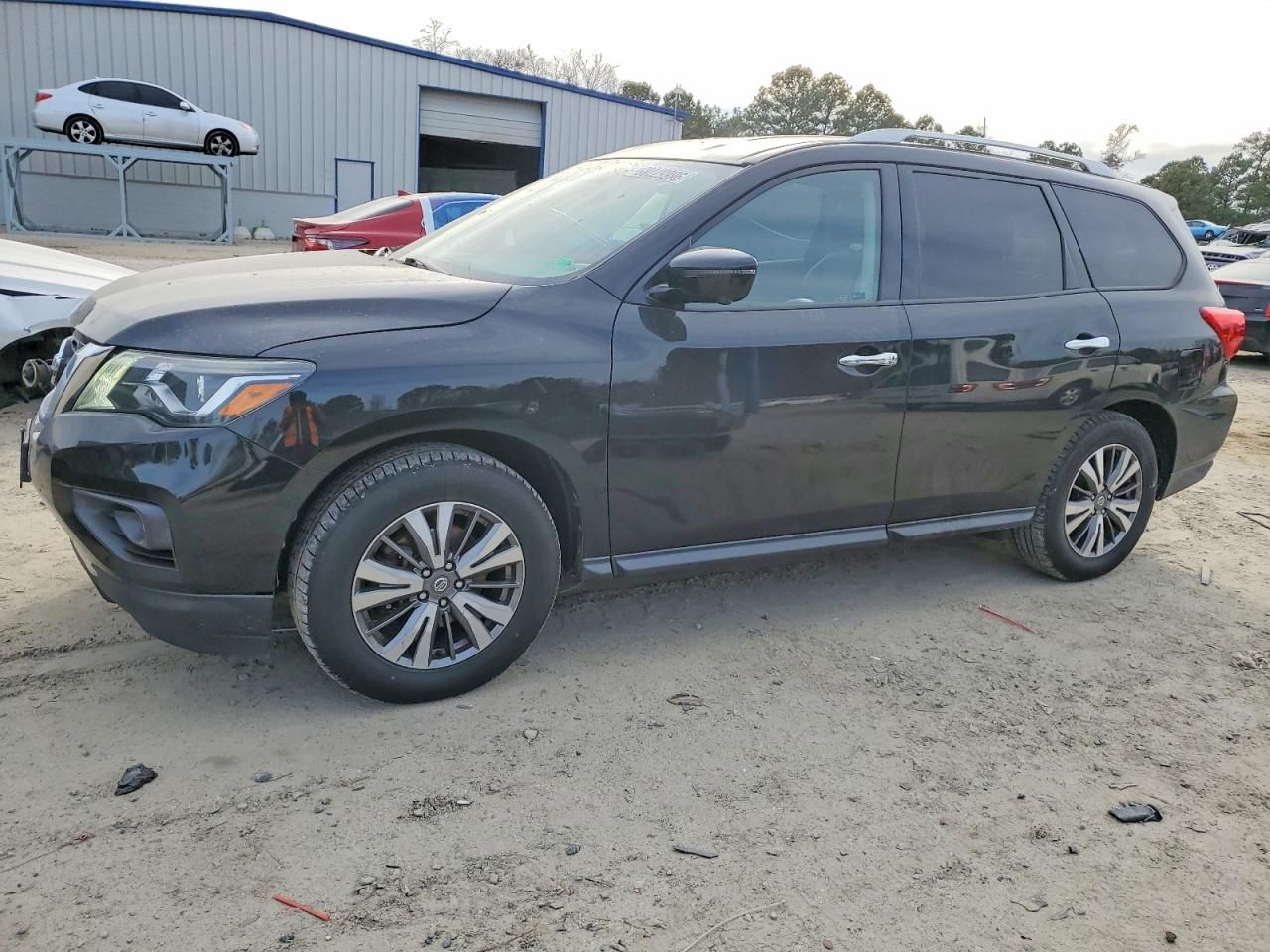 2019 Nissan Pathfinder s