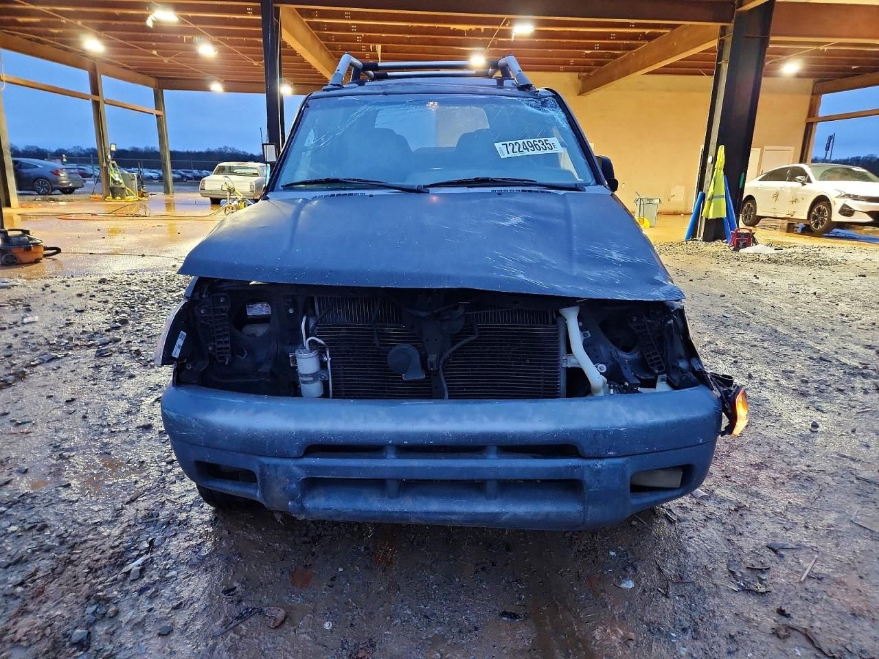 2001 Nissan Xterra xe