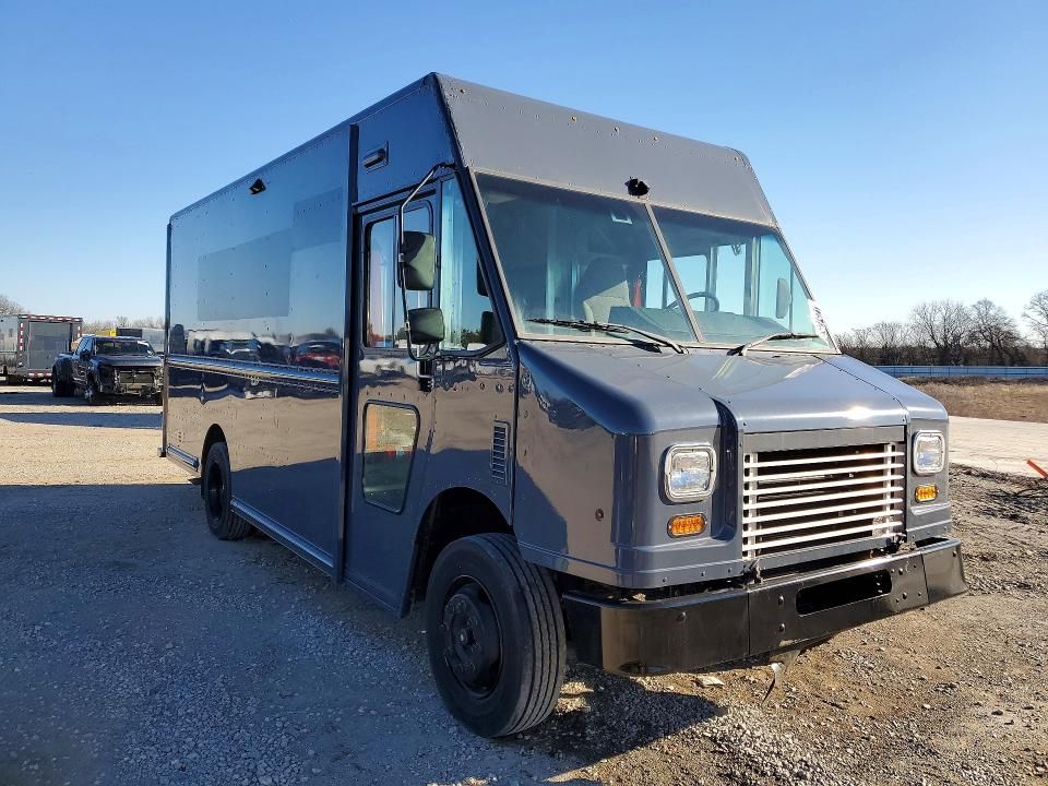 2020 Freightliner Mt 45G Chassis Delivery Truck