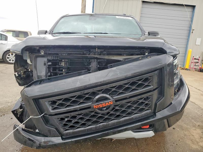 2021 Nissan Titan Pro-4x