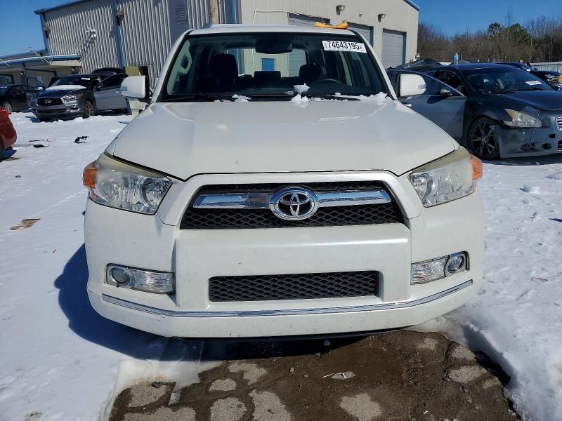 2013 Toyota 4runner SR5