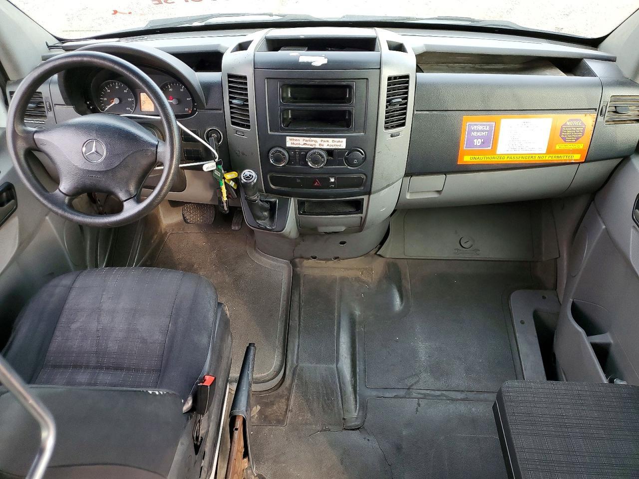 2014 Mercedes-Benz 2014 Mercedes Benz Sprinter 2500 Delivery Van