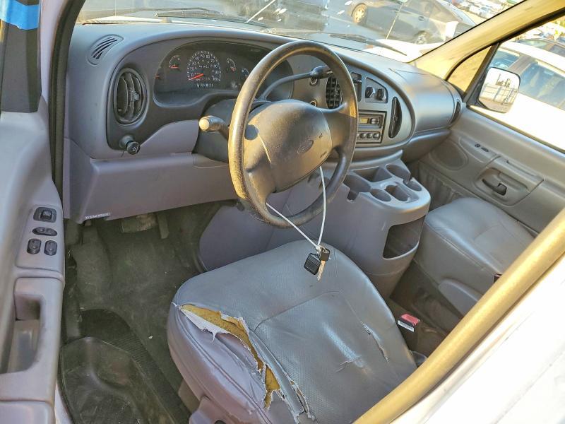 2000 Ford Econoline Cargo E-25