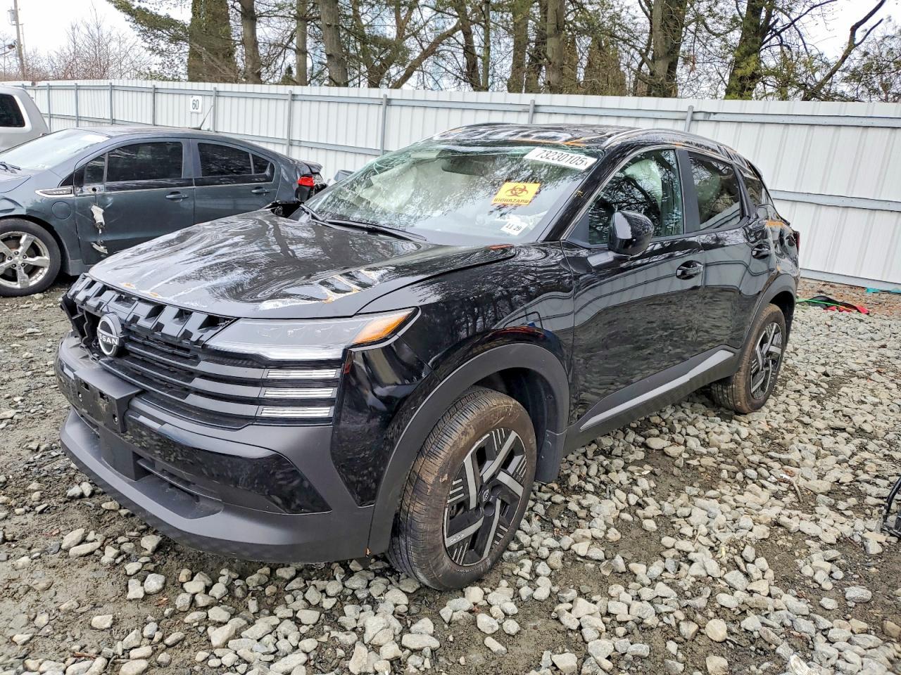 2025 Nissan Kicks sv