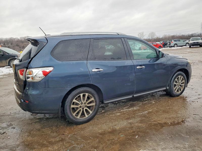 2016 Nissan Pathfinder s