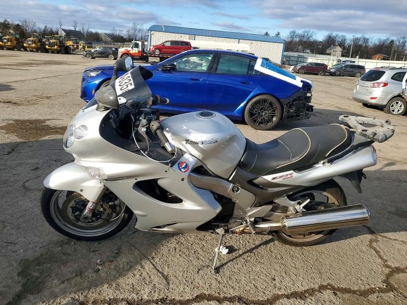 2002 Kawasaki ZX1200 C
