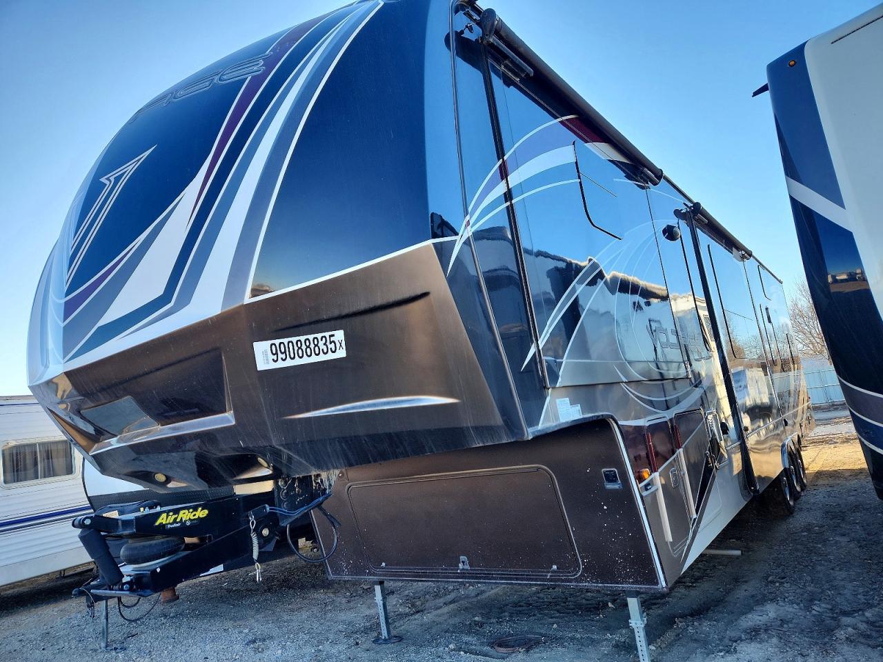 2012 Voltage Trailer