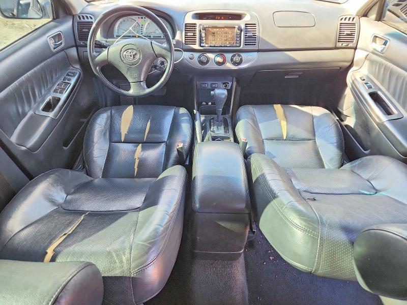 2002 Toyota Camry le