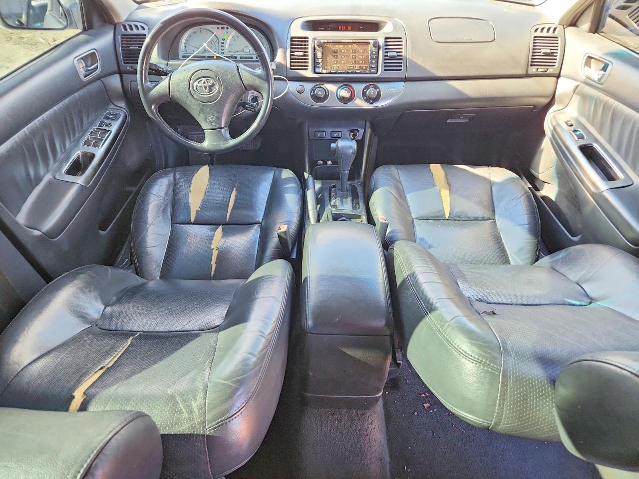 2002 Toyota Camry le