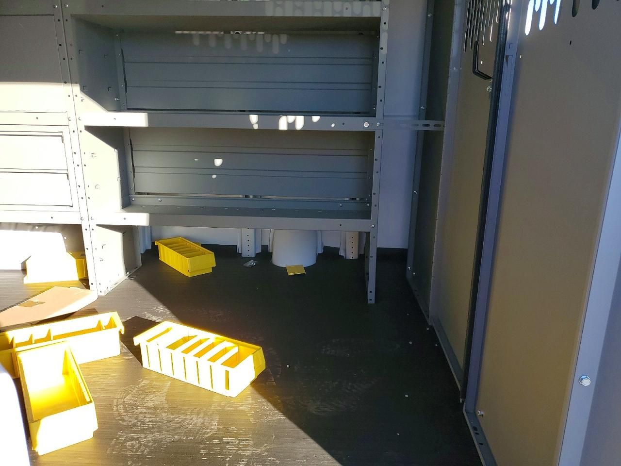 2025 Chevrolet Express G2500 Utility / Service Van