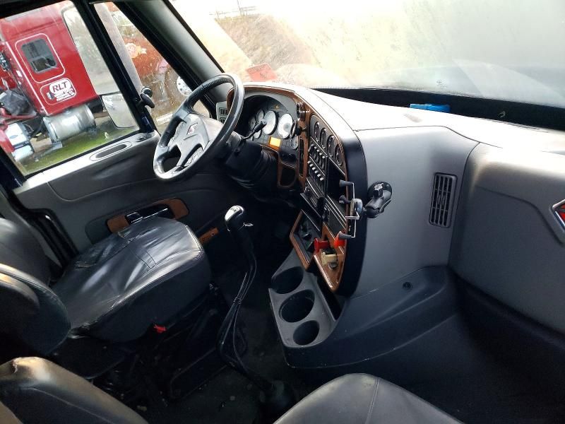 2014 International Prostar Semi Truck