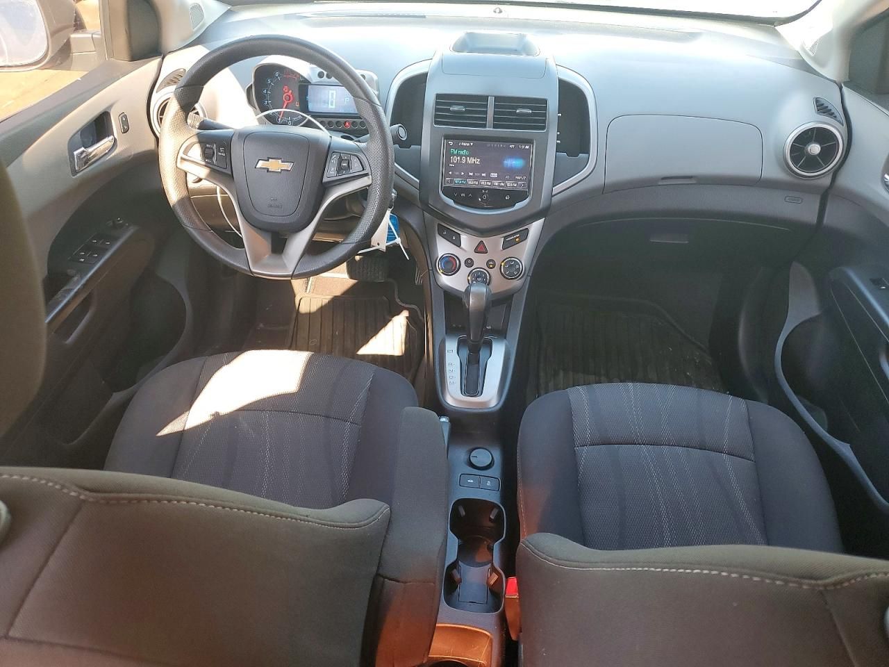 2014 Chevrolet Sonic lt