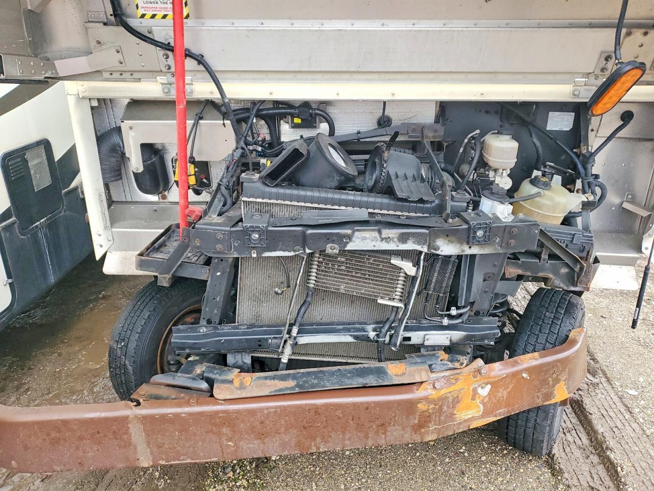 2019 Ford E450 Delivery Truck