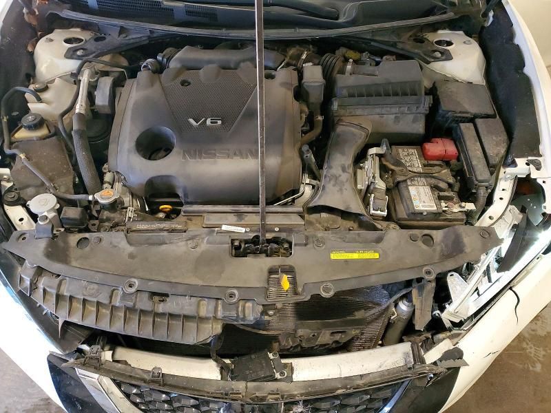 2019 Nissan Maxima s