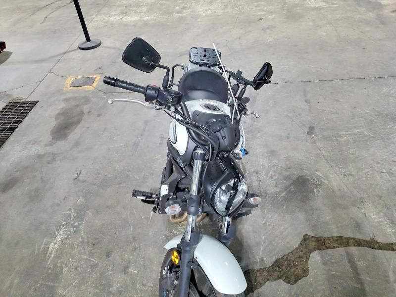 2022 Kawasaki EN650 C