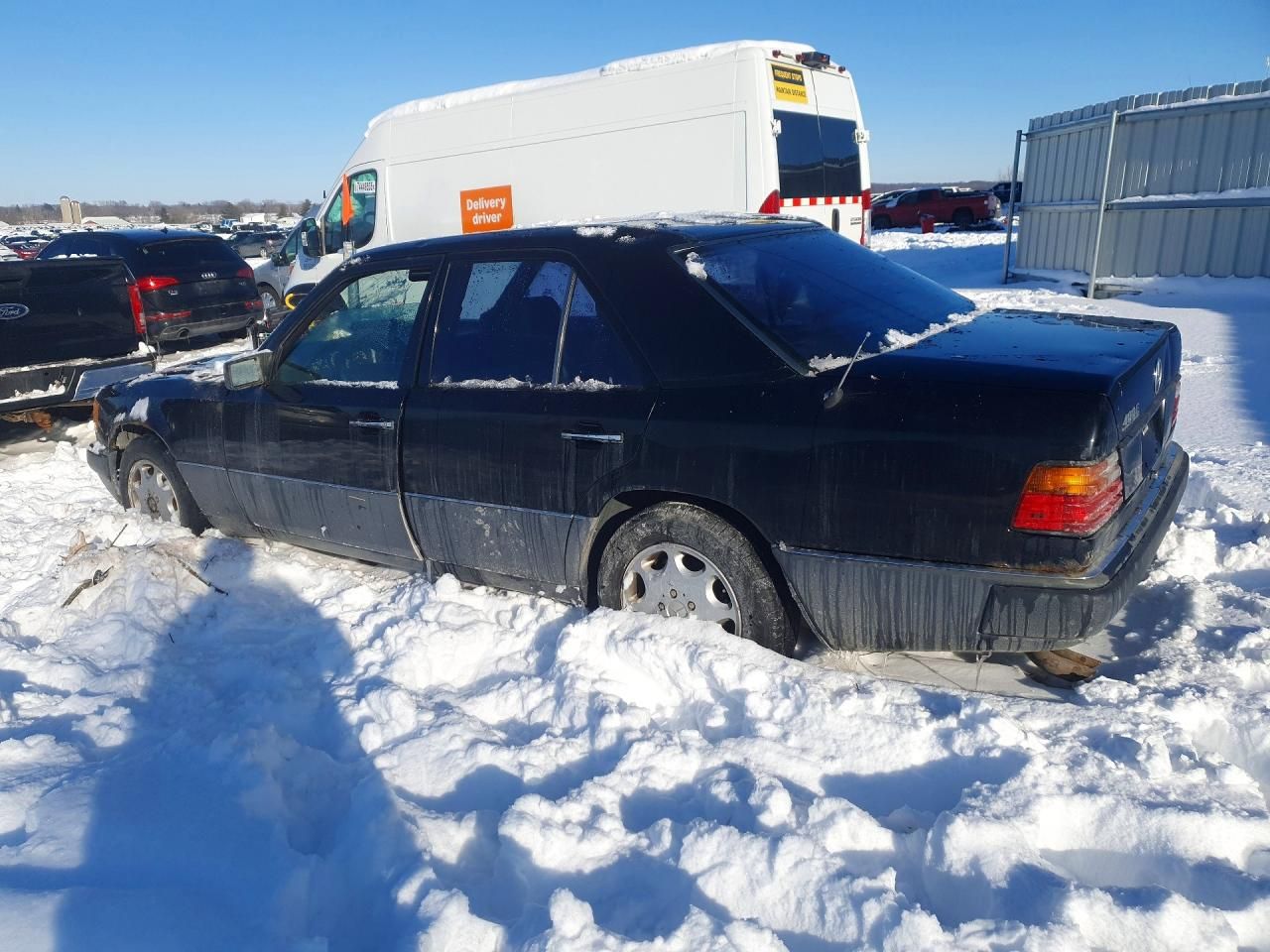 1992 Mercedes-Benz 400 e