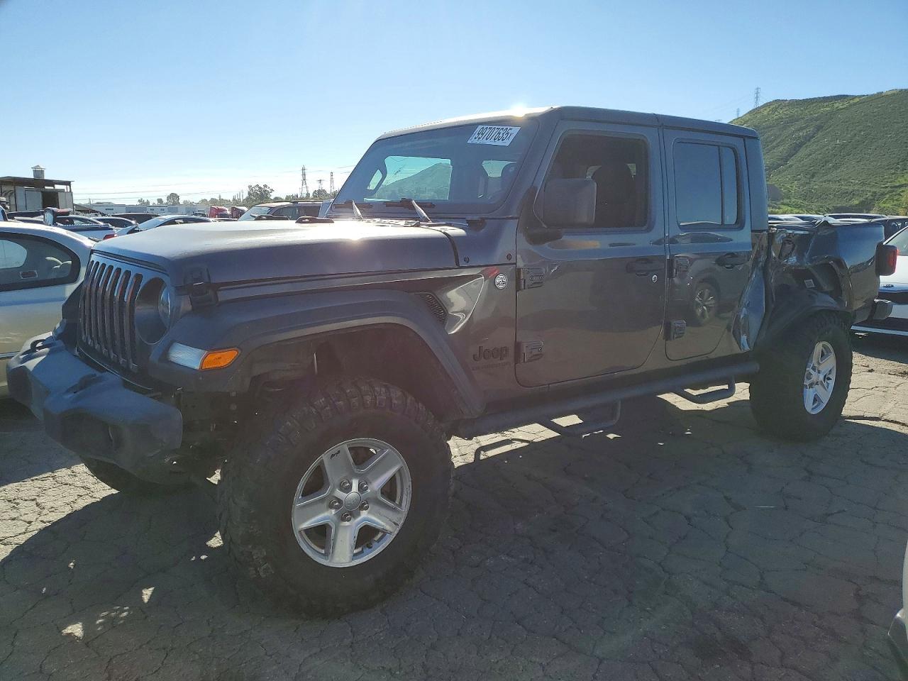 2020 Jeep Gladiator Sport