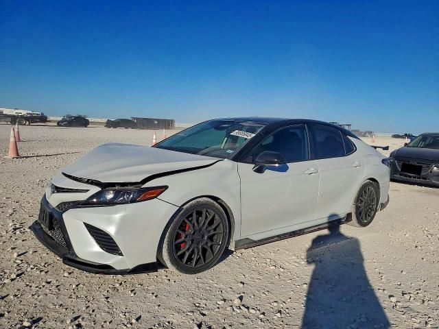 2021 Toyota Camry trd