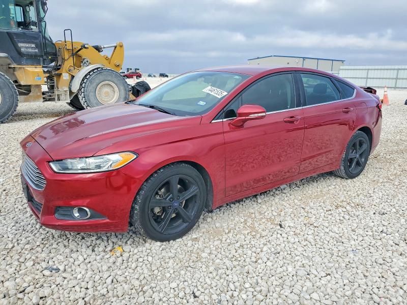 2016 Ford Fusion se