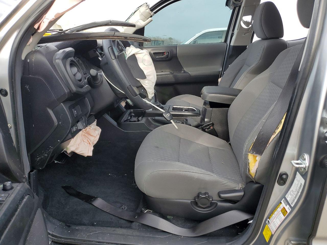 2022 Toyota Tacoma SR V6