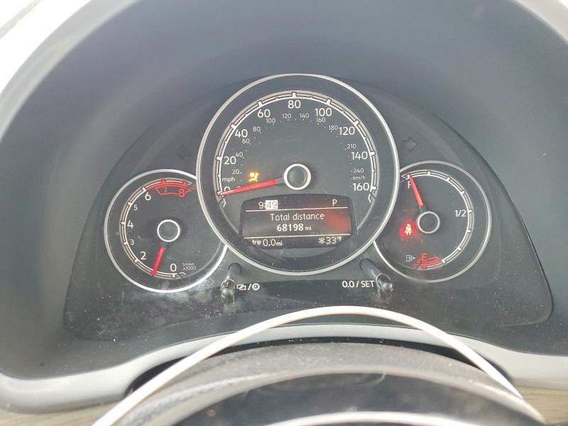 2018 Volkswagen Beetle s