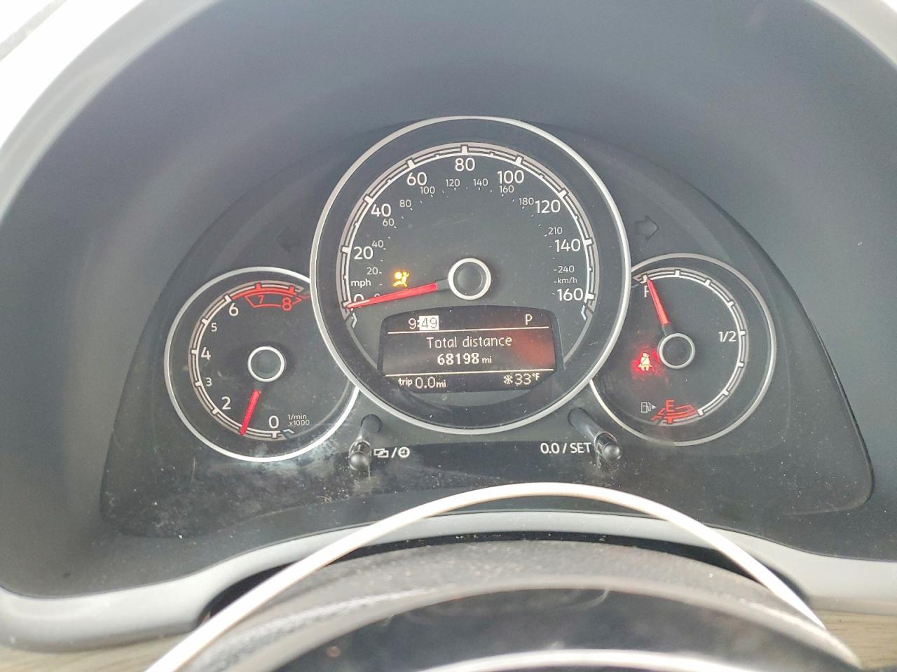 2018 Volkswagen Beetle s