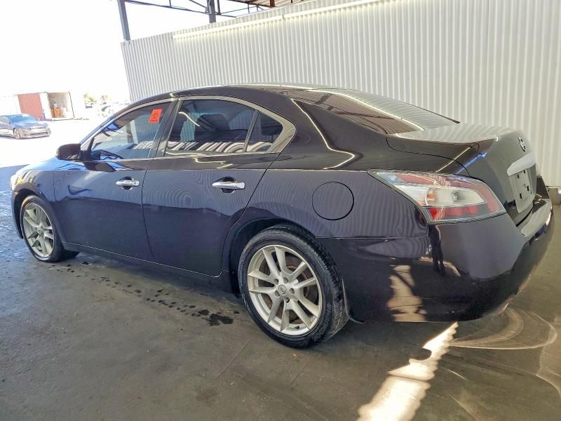 2013 Nissan Maxima s