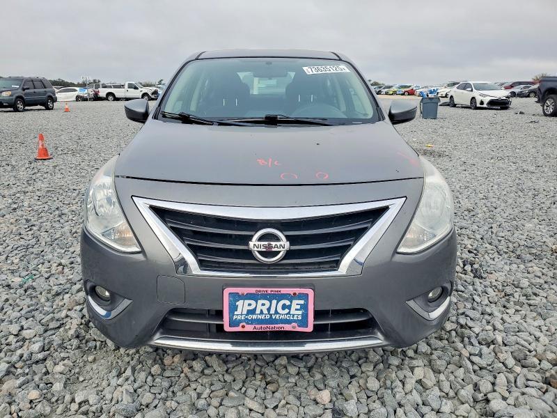 2017 Nissan Versa