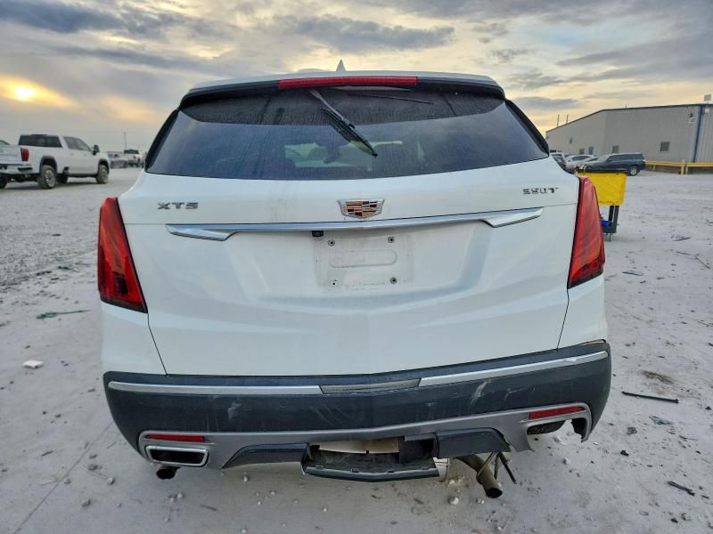 2021 Cadillac XT5 Premium Luxury