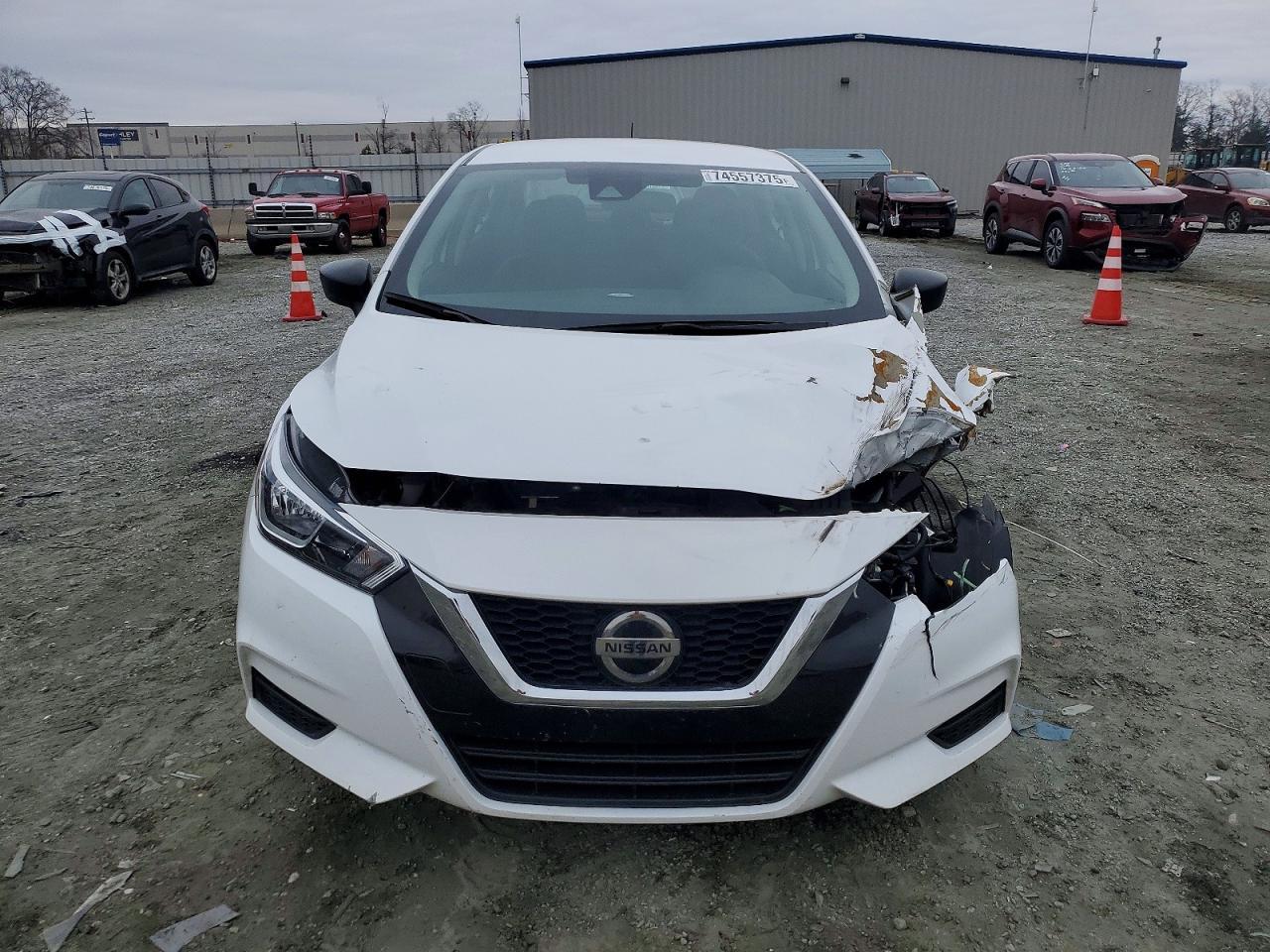 2022 Nissan Versa s
