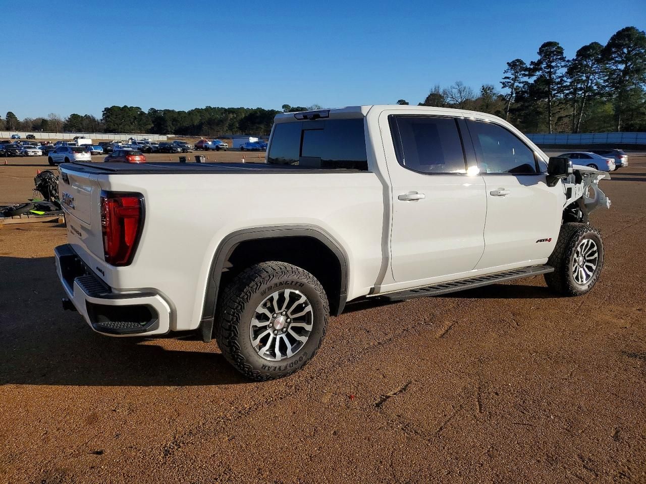 2023 GMC Sierra K1500 AT4