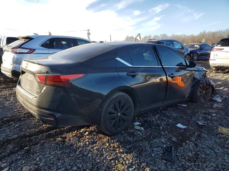 2020 Nissan Altima sv