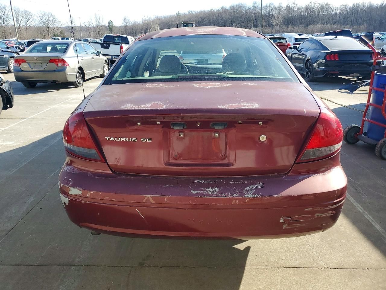 2005 Ford Taurus se