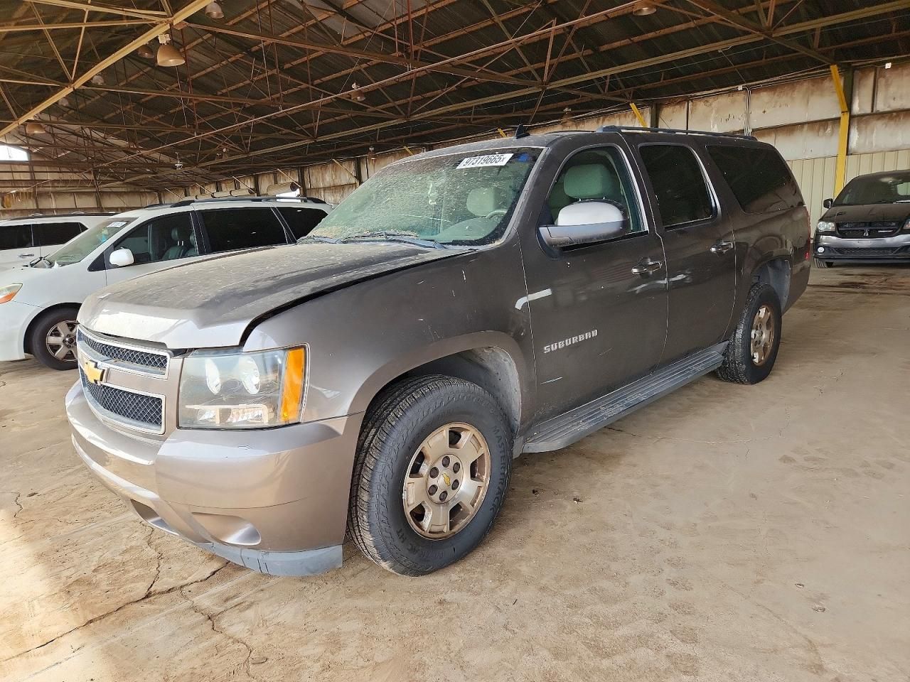 2013 Chevrolet Suburban C1500 ls