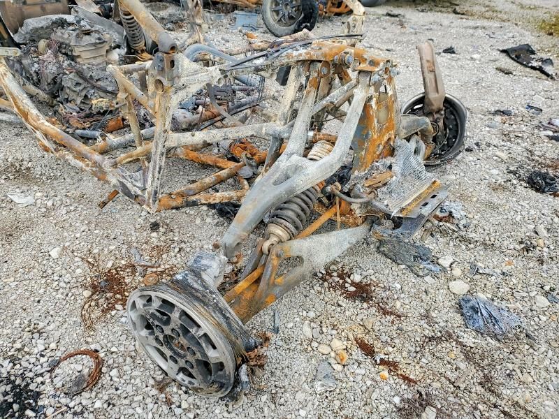 2024 Can-Am Maverick-Utility Vehicle