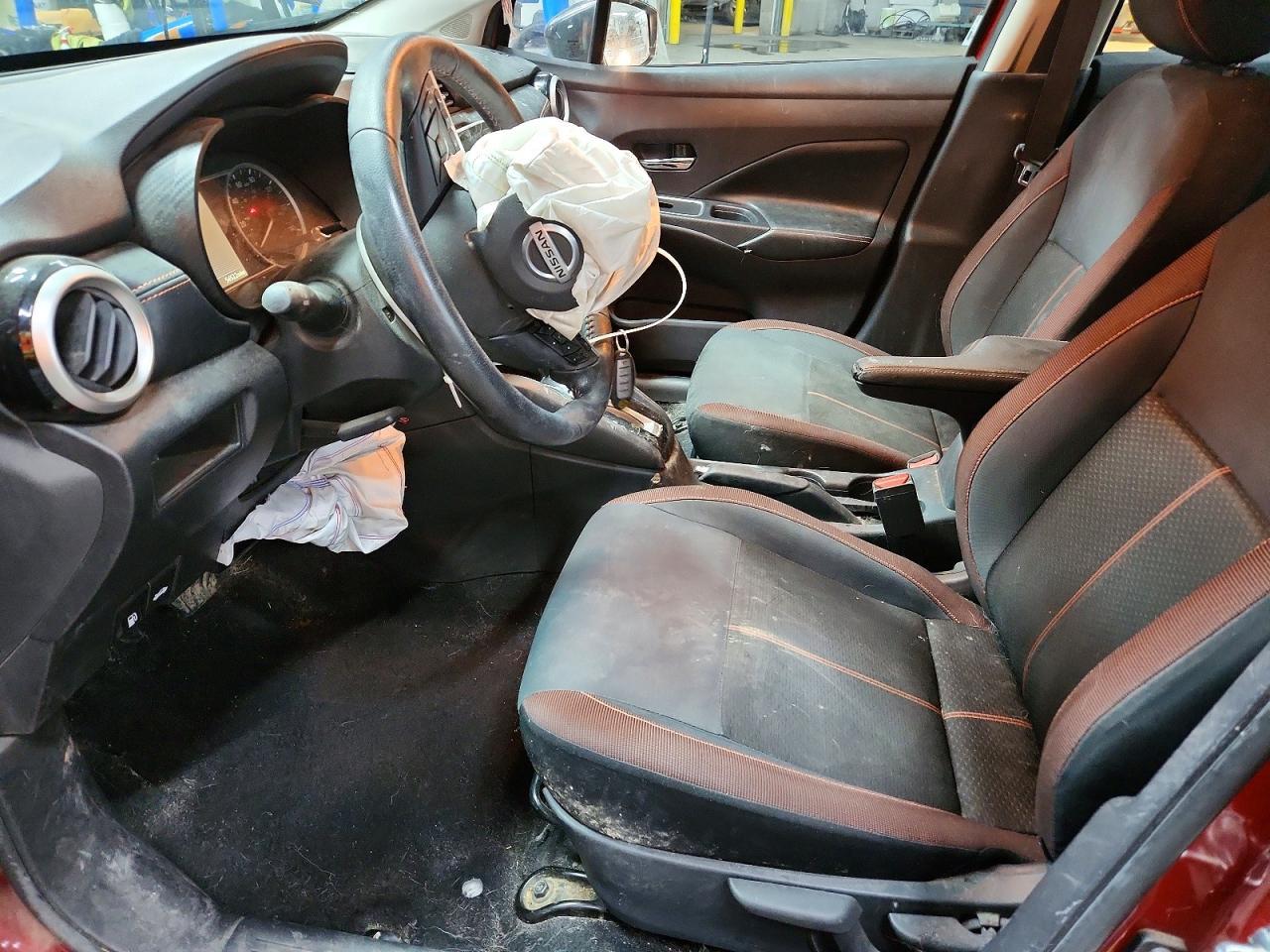 2020 Nissan Versa sr