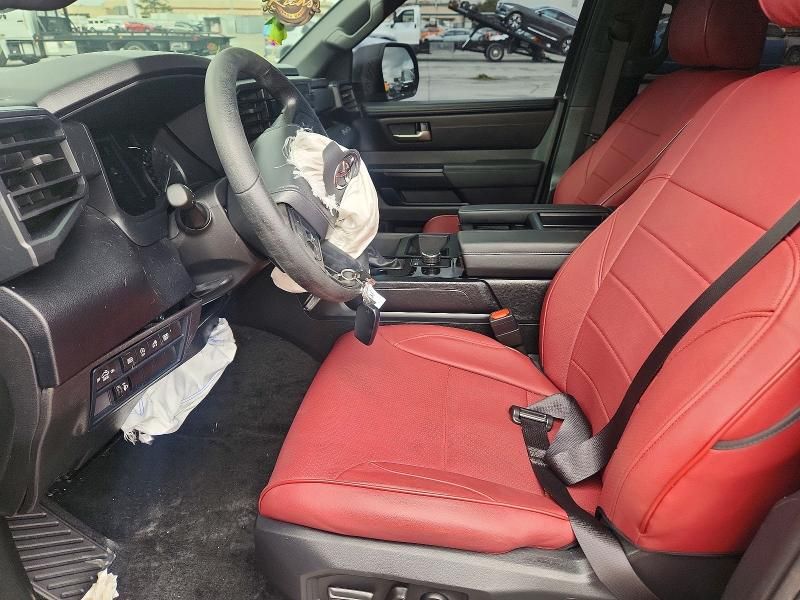 2025 Toyota Tundra Crewmax SR5