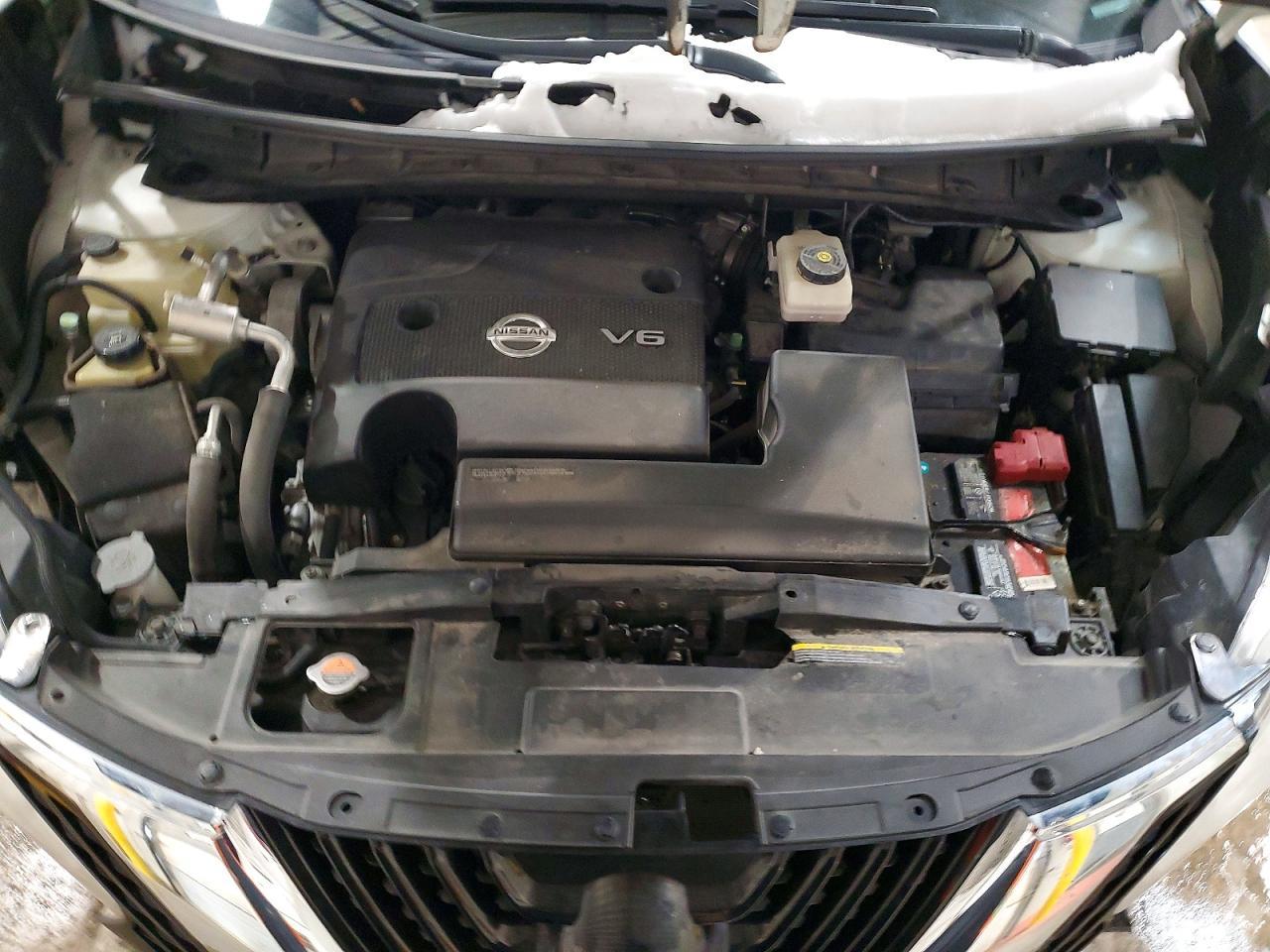 2015 Nissan Murano s