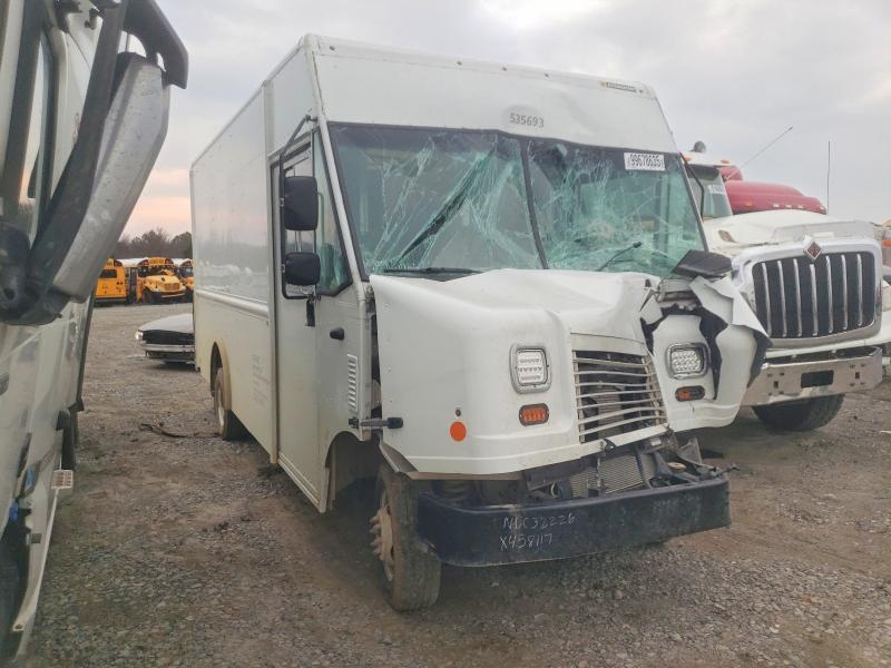 2022 Ford E450 Delivery Truck