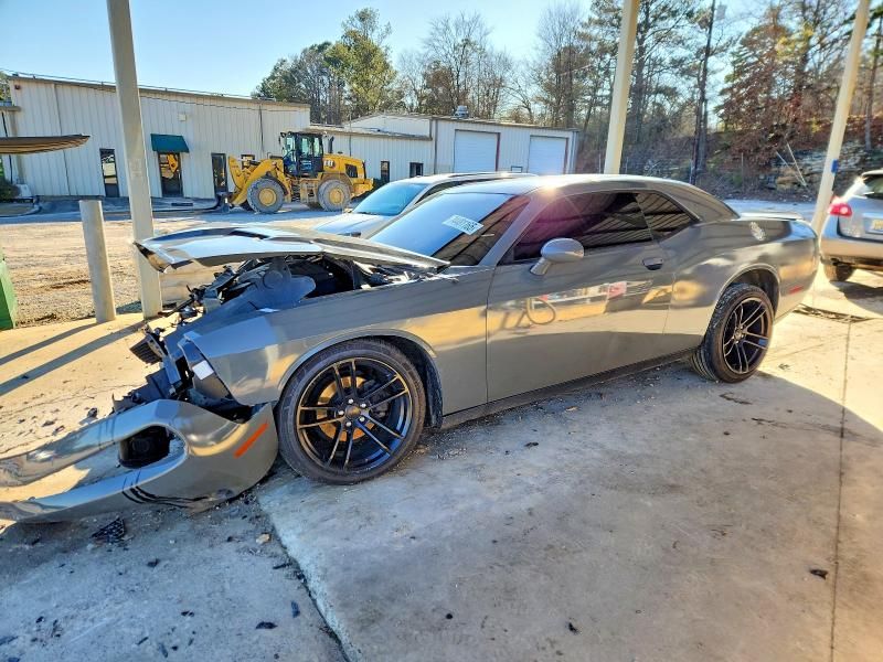 2018 Dodge Challenger sxt