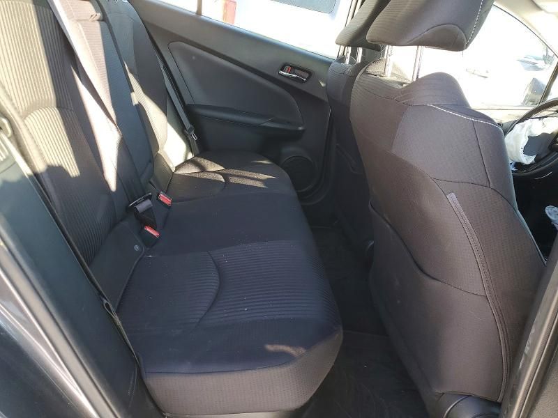 2021 Toyota Prius Prime le