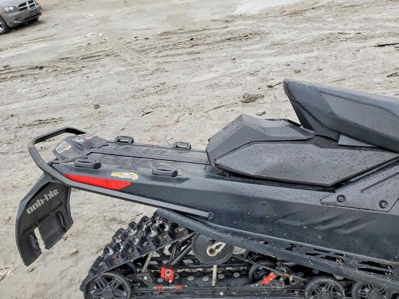 2023 Skidoo XRS Renega