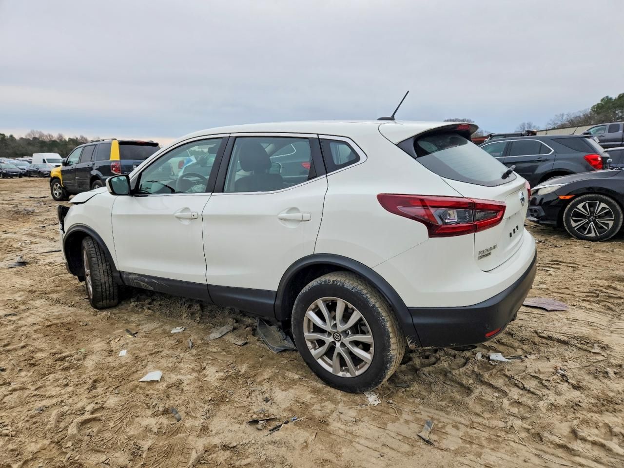 2021 Nissan Rogue Sport s