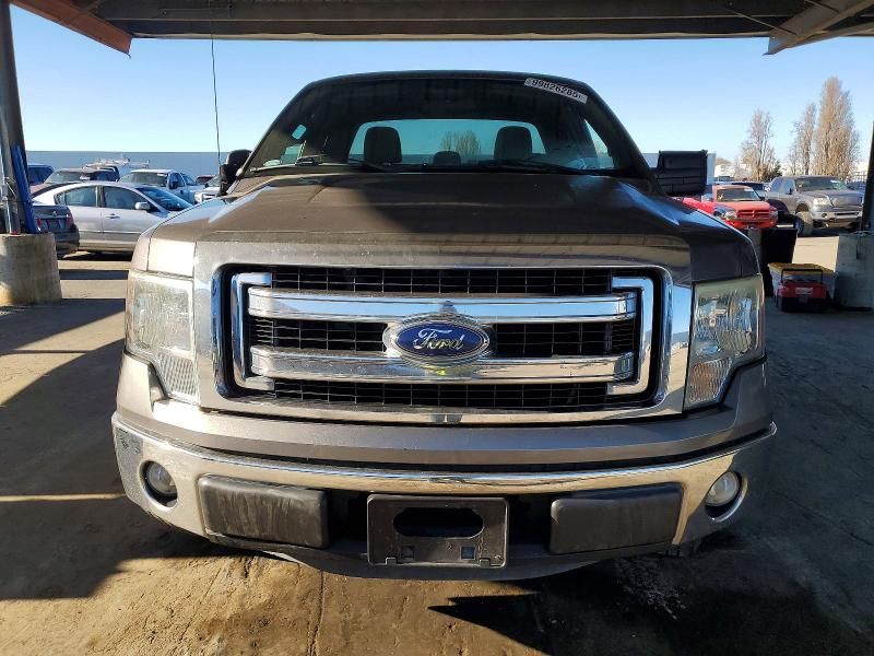 2013 Ford F150 Super cab