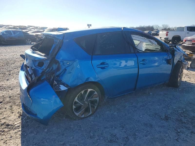 2017 Toyota Corolla im